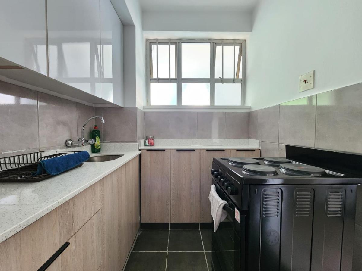 Apartment Tenbury By The Beachfront 806 *